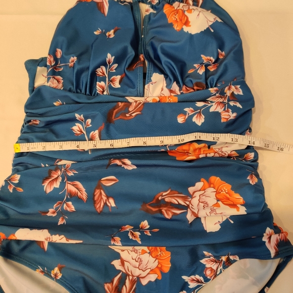 One Pieces Blue Floral Swimsuit New With Tag - Picture 4 of 11